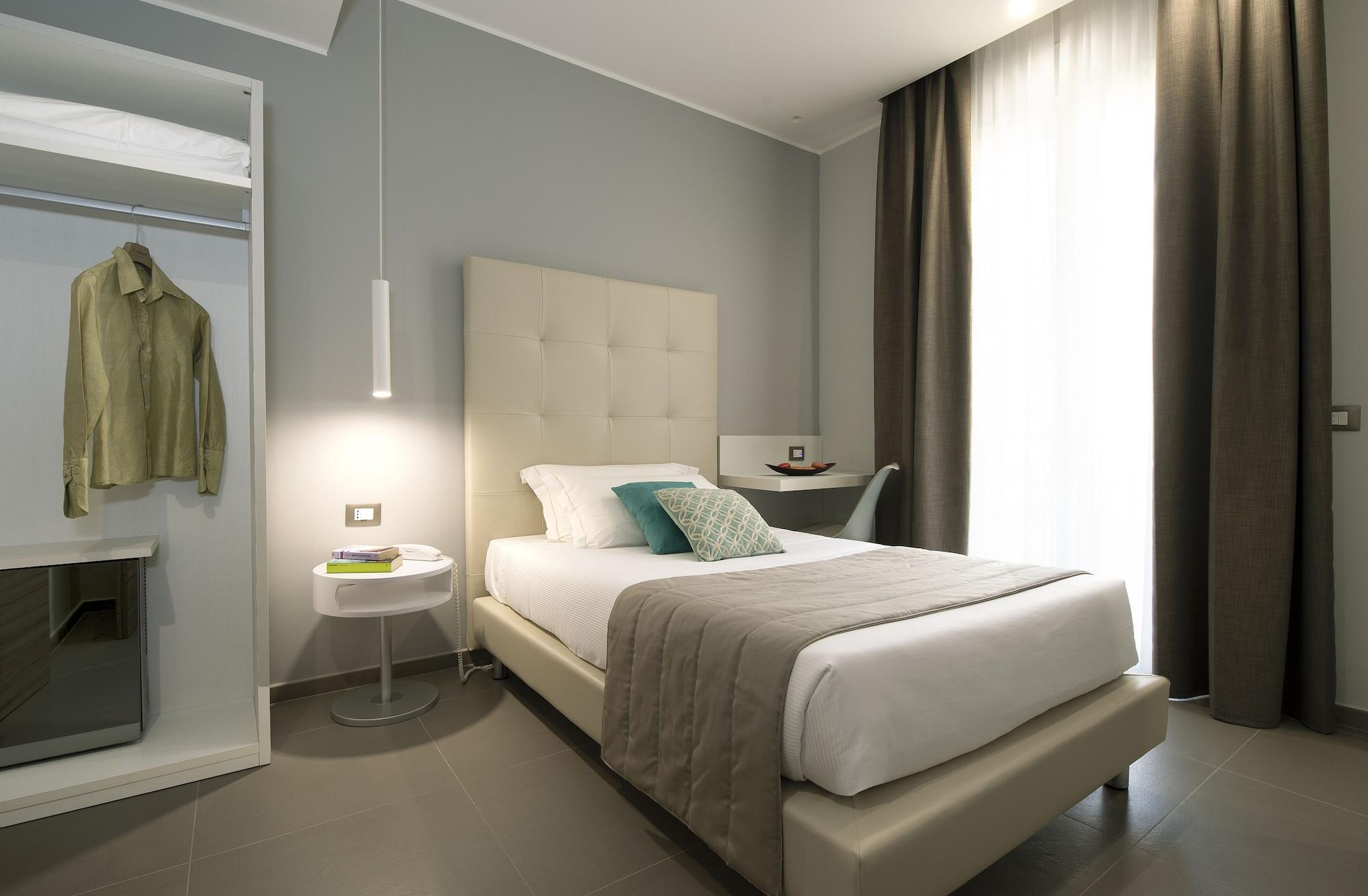 Hotel H21 Milaan Buitenkant foto