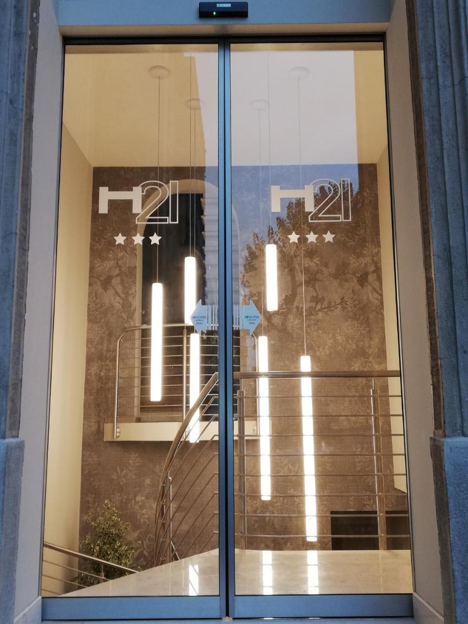 Hotel H21 Milaan Buitenkant foto