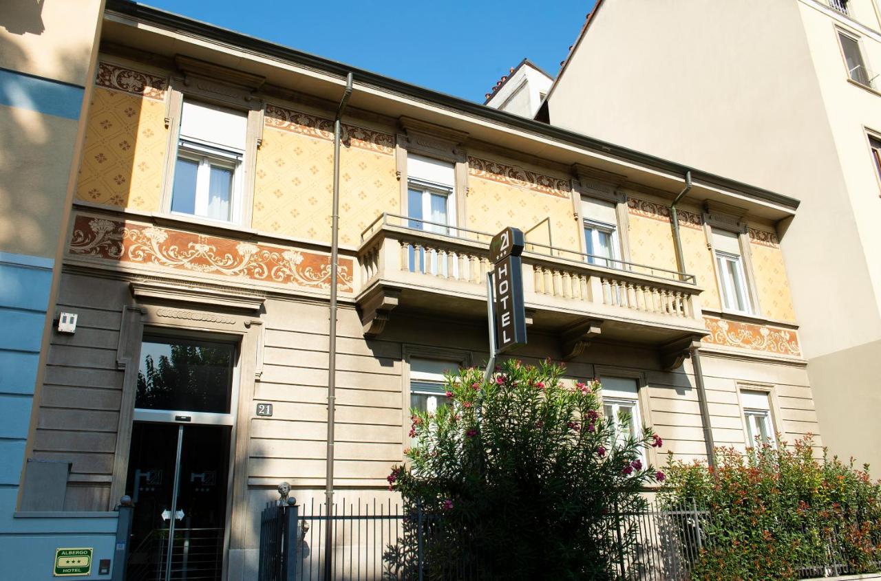 Hotel H21 Milaan Buitenkant foto